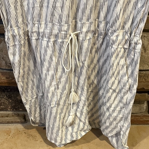 LOFT Slubbed Cotton Monochrome White and Gray Striped Mini Dress - Picture 4 of 10